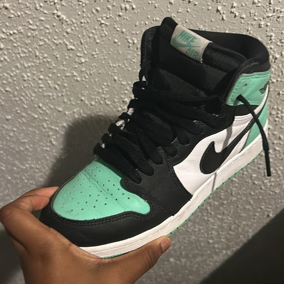 I really like these shoes there very comfortable and lovely to look at - Picture 4 of 5